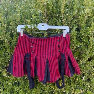 Tripp NYC pleated red and black mini circa 2007